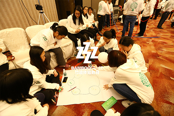 企業(yè)年會(huì)德凱德認(rèn)證活動(dòng)現(xiàn)場