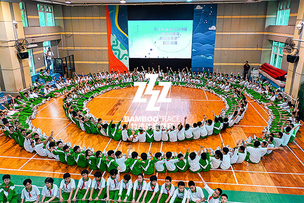 青少年拓展培訓(xùn)