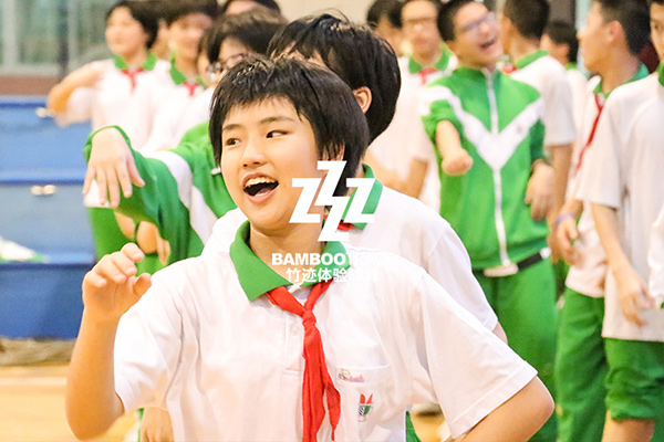 青少年拓展培訓(xùn)