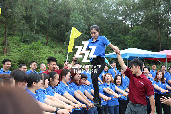 拓展培訓老板電器